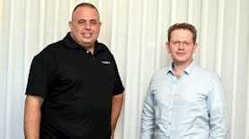 בוריס אוקלנדר וזיו קשטן אוטומט